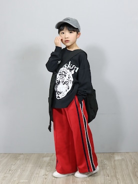 「アイテム（ホワイト系）」を使った、Ｒ兄弟さん（キッズ・124cm）の秋コーディネート