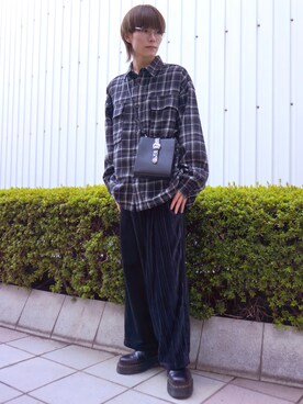 「JUNRED（ジュンレッド）のアイテム（ショルダーバッグ）」を使った、omatsuさん（メンズ・169cm）の秋コーディネート