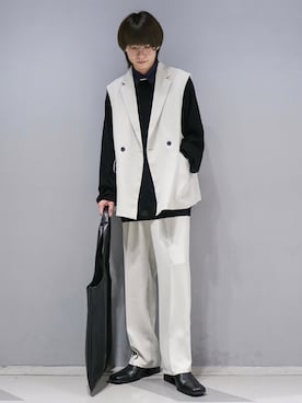 「re_k by JUNRED（レクバイジュンレッド）のアイテム（スラックス）」を使った、omatsuさん（メンズ・169cm）の春コーディネート