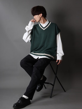 「SITRY（シトリー）のloose tapered tuck wide Pants/ルーズ テーパード タック ワイドパンツ（スラックス）」を使った、SITRYさん（メンズ・178cm）の秋コーディネート