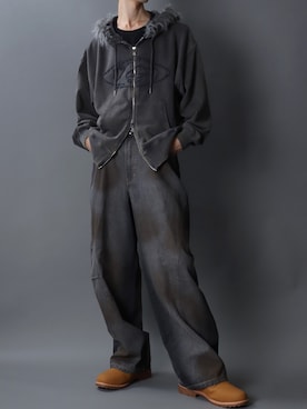 「アイテム（パーカー）」を使った、SITRYさん（メンズ・181cm）の秋コーディネート