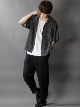 「SITRY（シトリー）のloose tapered tuck wide Pants/ルーズ テーパード タック ワイドパンツ（スラックス）」を使った、SITRYさん（メンズ・178cm）の夏コーディネート