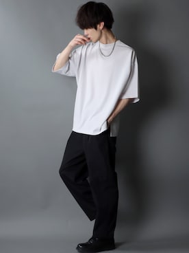 「SITRY（シトリー）のloose tapered tuck wide Pants/ルーズ テーパード タック ワイドパンツ（スラックス）」を使った、SITRYさん（メンズ・178cm）の春コーディネート