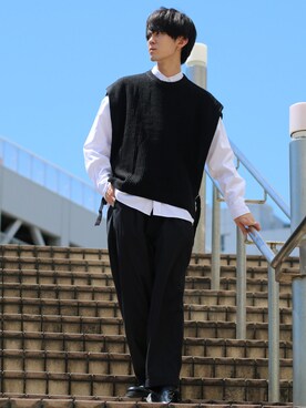 「SITRY（シトリー）のloose tapered tuck wide Pants/ルーズ テーパード タック ワイドパンツ（スラックス）」を使った、SITRYさん（メンズ・178cm）の秋コーディネート