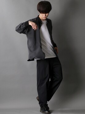「SITRY（シトリー）のloose tapered tuck wide Pants/ルーズ テーパード タック ワイドパンツ（スラックス）」を使った、SITRYさん（メンズ・178cm）の秋コーディネート