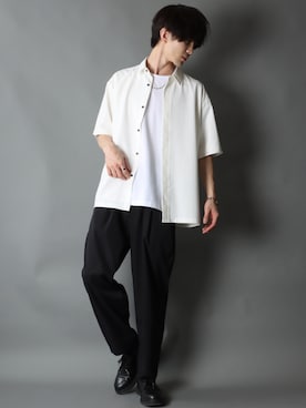 「SITRY（シトリー）のloose tapered tuck wide Pants/ルーズ テーパード タック ワイドパンツ（スラックス）」を使った、SITRYさん（メンズ・178cm）の春コーディネート