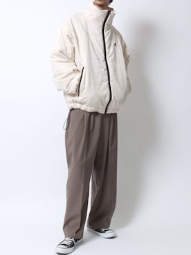 「アイテム（スラックス）」を使った、SITRYさん（メンズ・181cm）の冬コーディネート