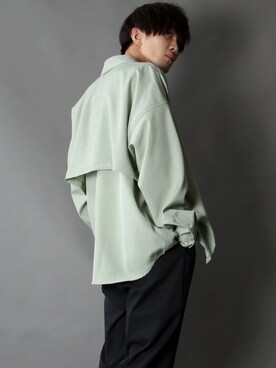 「SITRY（シトリー）のloose tapered tuck wide Pants/ルーズ テーパード タック ワイドパンツ（スラックス）」を使った、SITRYさん（メンズ・178cm）の冬コーディネート