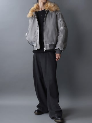「SITRY（シトリー）のNylon B-15 Flight Jacket/衿ファー脱着 オーバーサイズ ダブルジップ ナイロン ヴィンテージライク B-15 フライトジャケット ブルゾン（ミリタリージャケット）」を使った、SITRYさん（メンズ・181cm）の冬コーディネート