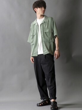 「SITRY（シトリー）のloose tapered tuck wide Pants/ルーズ テーパード タック ワイドパンツ（スラックス）」を使った、SITRYさん（メンズ・178cm）の夏コーディネート