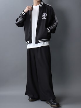 「Dr. Martens（ドクターマーチン）のアイテム」を使った、SITRYさん（メンズ・181cm）の冬コーディネート