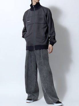 「アイテム（ジャージ）」を使った、SITRYさん（メンズ・181cm）の秋コーディネート