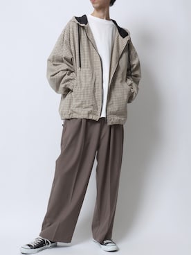 「アイテム（スニーカー）」を使った、SITRYさん（メンズ・181cm）の秋コーディネート