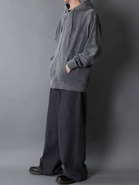 「Levi's（リーバイス）のアイテム」を使った、SITRYさん（メンズ・181cm）の秋コーディネート