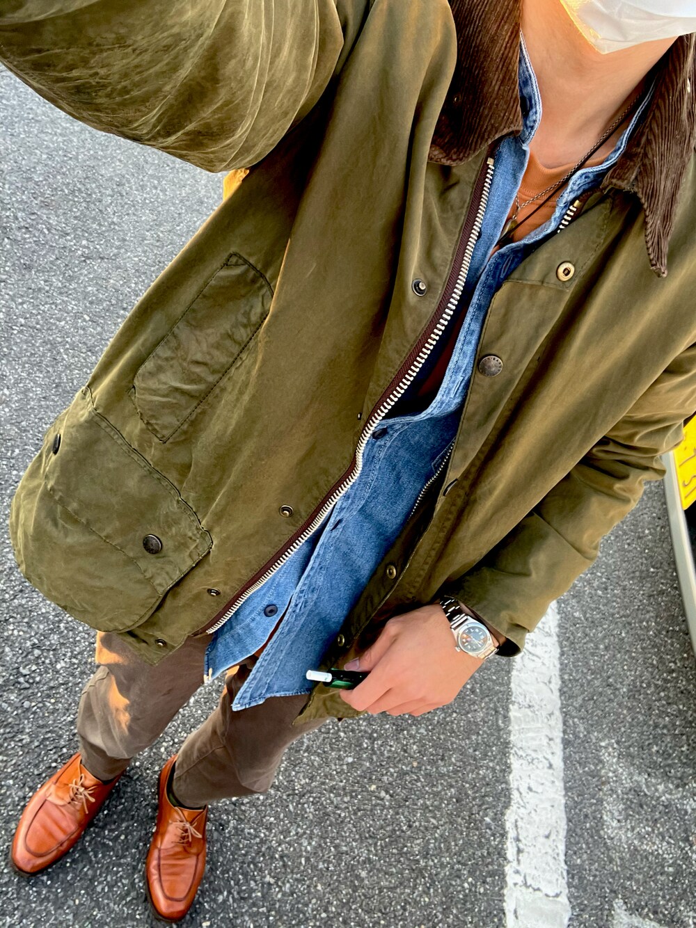 「休日スタイル、シンプルコーデ、大人コーデ、秋冬コーデ、バブアー」｜「BarbourのBarbour　BEDALE SL（その他アウター、グリーン系）」を使った、珍味さん（メンズ・175cm）の冬コーディネートの1枚目の写真