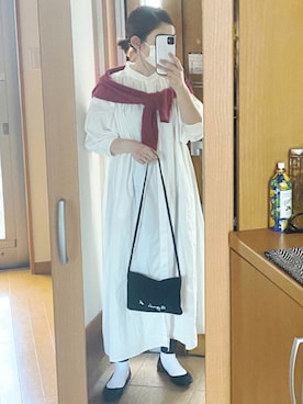 「ニコアンド」｜「アイテム（シャツワンピース）」を使った、かなっぺさん（レディース・166cm）の秋コーディネート