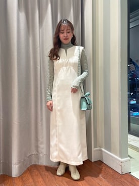 「N.（N. Natural Beauty Basic）（エヌエヌナチュラルビューティーベーシック）のアイテム（ジャンパースカート）」を使った、N. STAFFさん（レディース・157cm）の春コーディネート