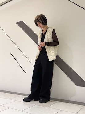 「N.（N. Natural Beauty Basic）（エヌエヌナチュラルビューティーベーシック）のアイテム（サロペット/オーバーオール）」を使った、N. STAFFさん（レディース・157cm）の冬コーディネート