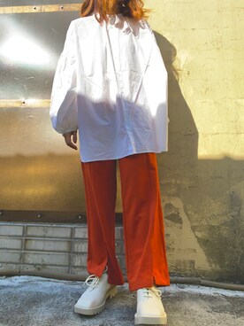 「oversize」｜「アイテム（その他シューズ）」を使った、Yonaさん（レディース・150cm）の冬コーディネート