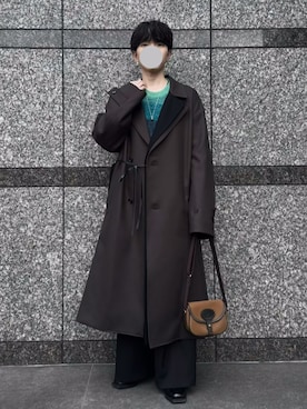 「アイテム（チェスターコート）」を使った、人さん（メンズ・166cm）の冬コーディネート