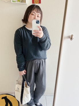 「スウェットギャザーパンツ」｜ゆうき◡̈⋆さん（レディース・150cm）の冬コーディネート