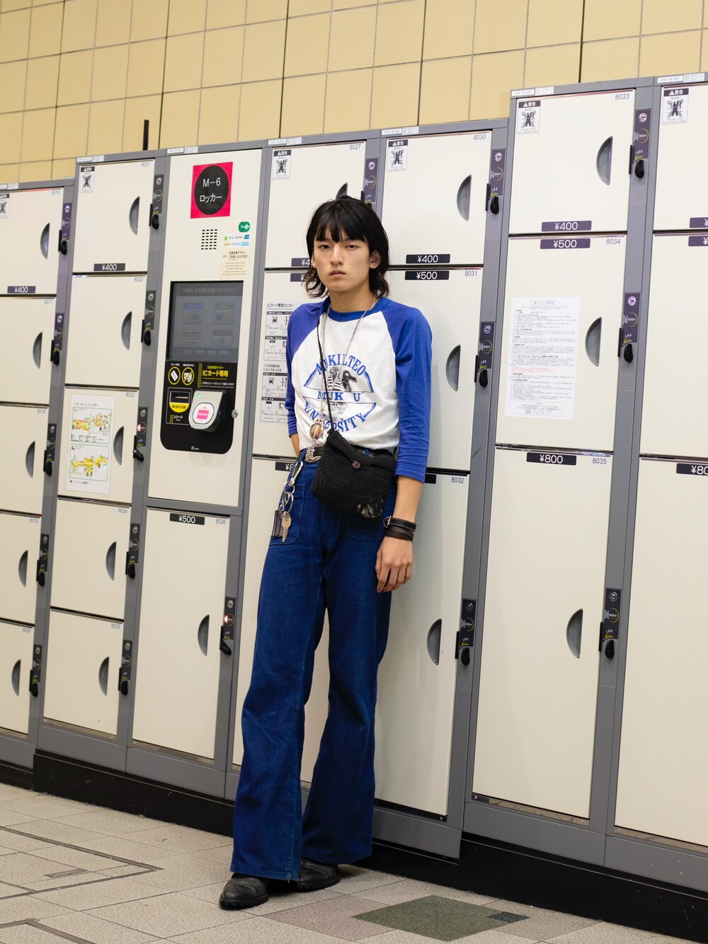 「NUMBER (N)INE、archives、Wrangler、ラグランTシャツ、vintage、古着、Vivienne Westwood、70's、フレアデニム、fashion」｜「WranglerのWRANGLER Jeans（デニムパンツ、ブルー系）」を使った、シマリスさん（メンズ・175cm）の夏コーディネートの1枚目の写真