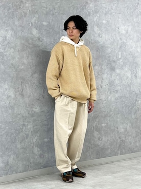 「COMFORTABLE REASON（コンフォータブルリーズン）のアイテム（パンツ）」を使った、赤羅（akara）さん（メンズ・170cm）の冬コーディネート