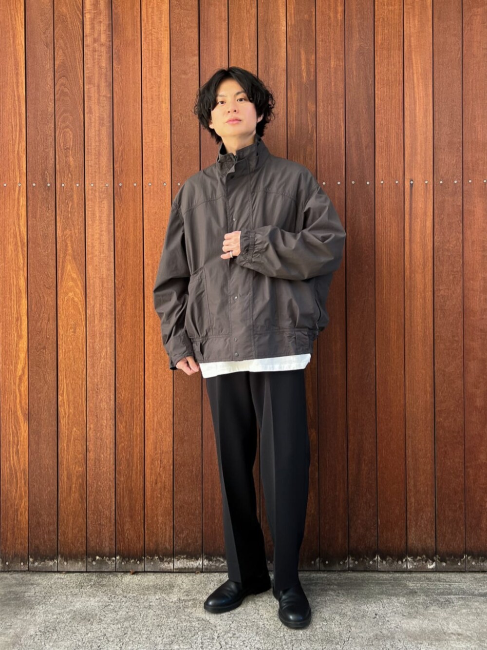 赤羅(akara)(BEAUTY&YOUTH)|Kaptain Sunshineのブルゾンを 赤羅(akara)(BEAUTY&YOUTH)|Kaptain Sunshineのブルゾンを