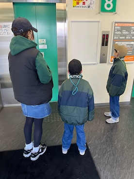 「Lee（リー）のアイテム（デニムスカート）」を使った、AИDYさん（レディース・161cm）の冬コーディネート