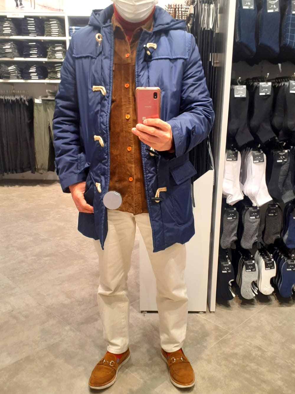 COMME des GARCONS SHIRTのダッフルコートを使った人気ファッション