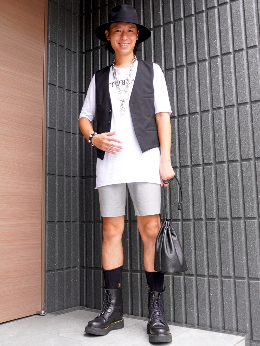 N.HOOLYWOODのベストを使った人気ファッションコーディネート - WEAR