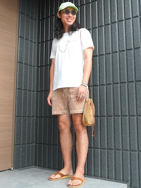 「アイテム（サンダル）」を使った、𝕄𝔸𝕊𝔸さん（メンズ・174cm）の秋コーディネート