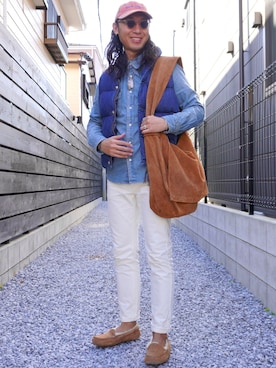 「アイテム（スリッポン）」を使った、𝕄𝔸𝕊𝔸さん（メンズ・174cm）の秋コーディネート