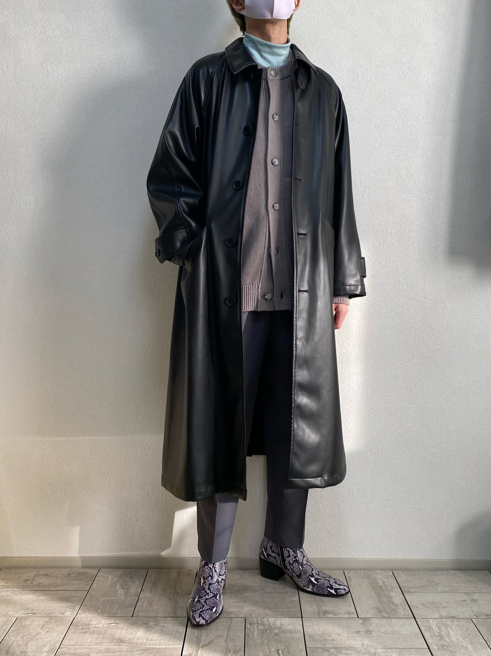 HARE（ハレ）の「シンセティックレザーモッズコート(HARE