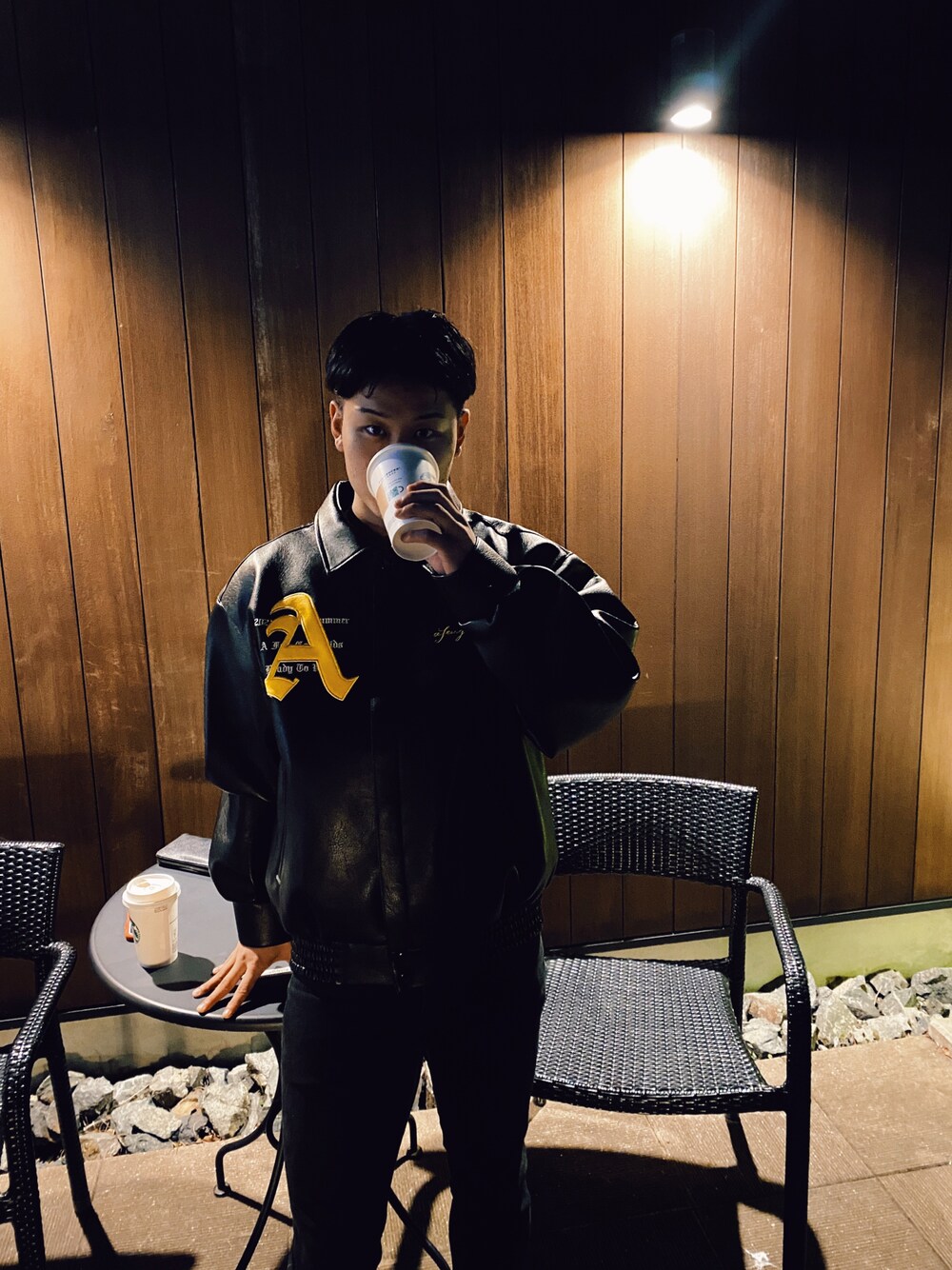 「afewgoodkids、afgk、ストリート、スタジャン」｜「A FEW GOOD KIDSのアイテム（スタジャン、ブラック系）」を使った、GAIさん（メンズ・172cm）の冬コーディネートの1枚目の写真