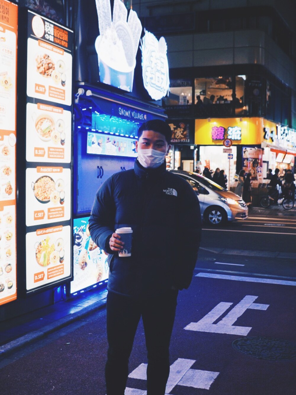 「ザノースフェイス、THE NORTH FACE、ヌプシ、ユニクロ」｜「THE NORTH FACEのアイテム（ダウンジャケット/コート、ブラック系）」を使った、GAIさん（メンズ・172cm）の冬コーディネートの1枚目の写真