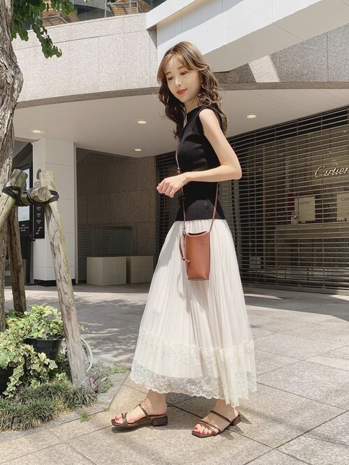 清水夏姫さんのコーディネート