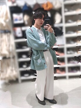 「アイテム（スラックス）」を使った、春庭餹さん（メンズ・171cm・20代）の秋コーディネート