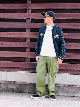 「アイテム（カーゴパンツ）」を使った、𝓡𝓨𝓞𝓣𝓐さん（メンズ・165cm・40代）の秋コーディネート