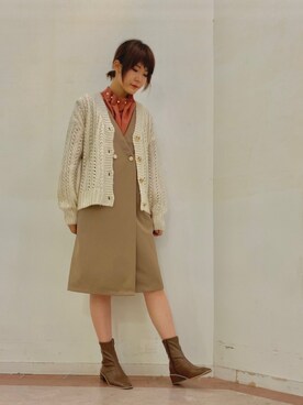 「Te chichi TERRASSE（テチチテラス）のアイテム（ジャンパースカート）」を使った、Mayuさん（レディース・168cm）の秋コーディネート