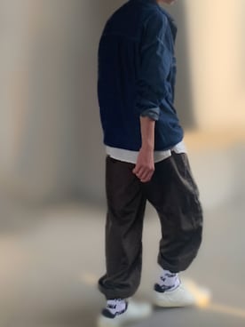 「mobus（モーブス）のアイテム」を使った、zkさん（メンズ・168cm）の春コーディネート