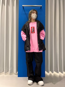 「DANKE SCHON（ダンケシェーン）のDankeSchon/ダンケシェーン/60s PAPERCOTING VEST（ベスト、ブラック系）」を使った、YU-KA OZAWAさん（レディース・153cm）の春コーディネート