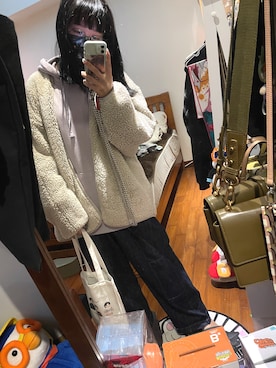 「VIVASTUDIO（ビバスタジオ）のアイテム」を使った、Rai Chouさん（レディース・159cm）の冬コーディネート
