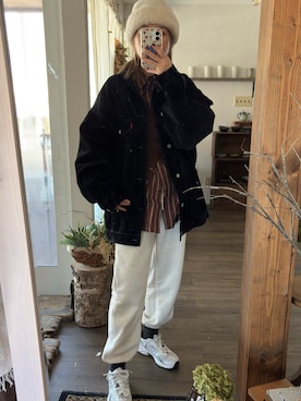 「アイテム（ニットキャップ/ビーニー、ホワイト系）」を使った、Rerinaさん（レディース・162cm）の冬コーディネート