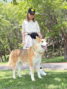 「ISOOK（アイスー）のアイテム」を使った、Rerinaさん（レディース・162cm）の春コーディネート