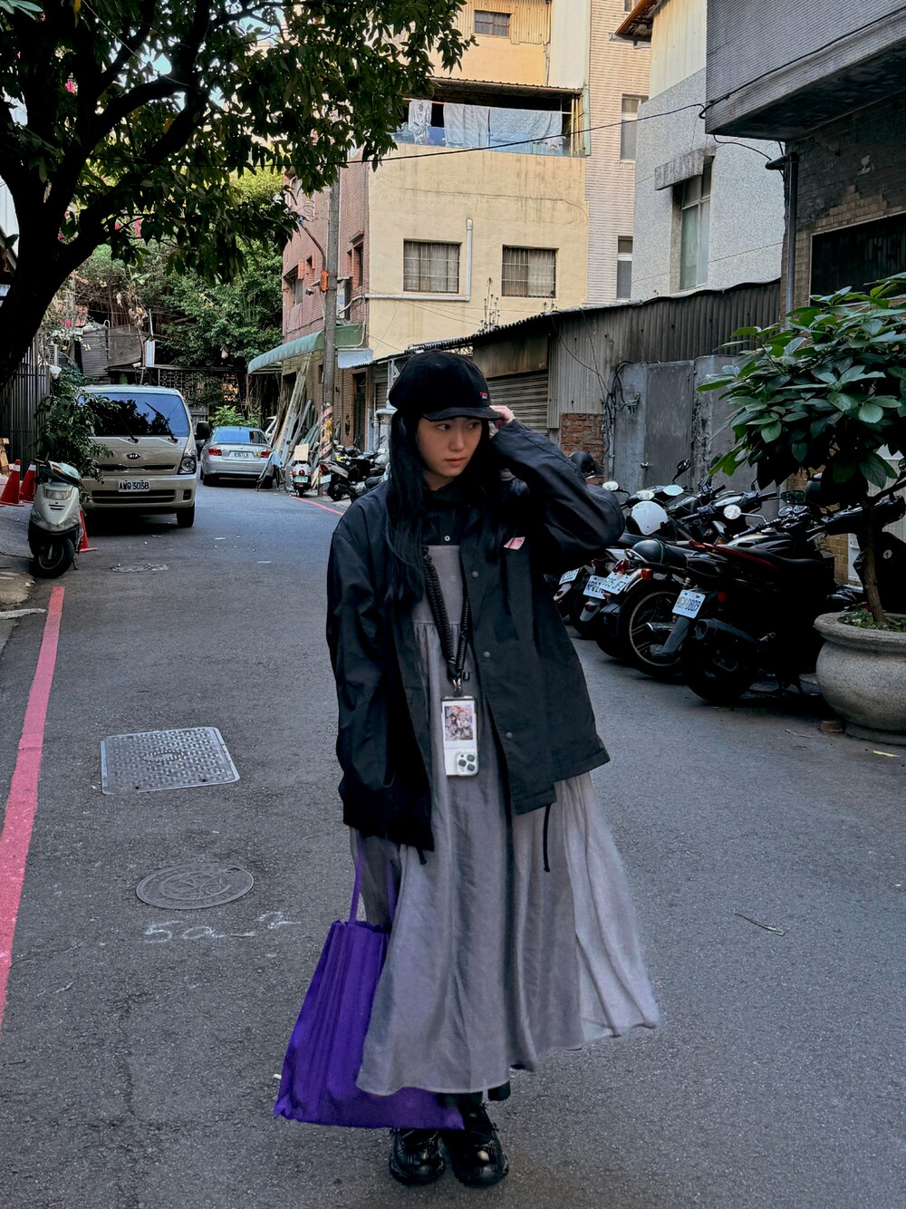 「似合うラボに行こう、オトナ女子、Taichung」｜「DANTONの【DANTON(ダントン)】ナイロンタフタジャケット（その他アウター、ブラック系）」を使った、Zoey 池👾さん（レディース・163cm）の春コーディネートの1枚目の写真
