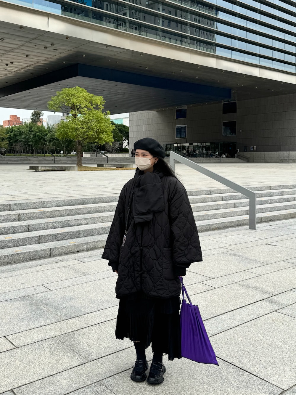 「Taichung、black」｜「FREAK'S STOREのアイテム（ノーカラージャケット、ブラック系）」を使った、Zoey 池👾さん（レディース・163cm）の冬コーディネートの1枚目の写真