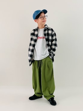 「アイテム（デニムパンツ）」を使った、syun★さん（キッズ・146cm）の秋コーディネート