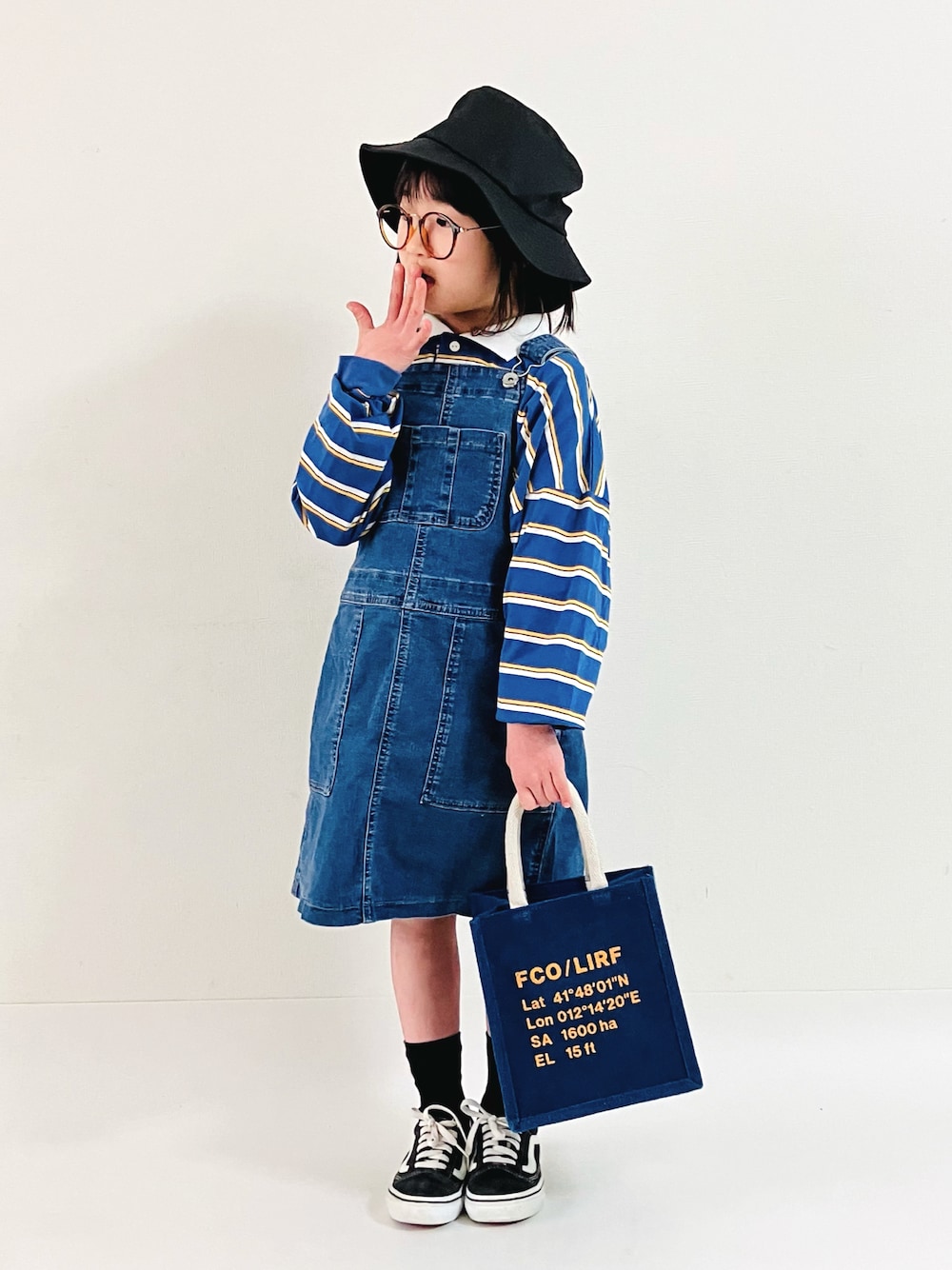 「春のNewスタイル、シャツスタイル、ボーダートップス、サロペット、春ファッション、ハット、春コーデ」｜「JAM & LINKのボーダーラガーTシャツ（Tシャツ/カットソー、ブルー系）」を使った、syun★さん（キッズ・136cm）の春コーディネートの1枚目の写真