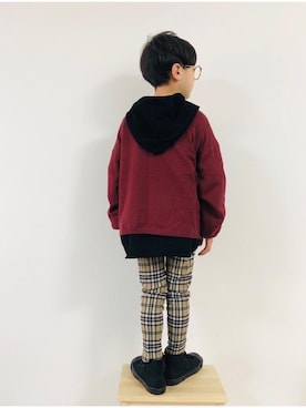 「サステナブル」｜「アイテム（スニーカー）」を使った、syun★さん（キッズ・120cm）の秋コーディネート